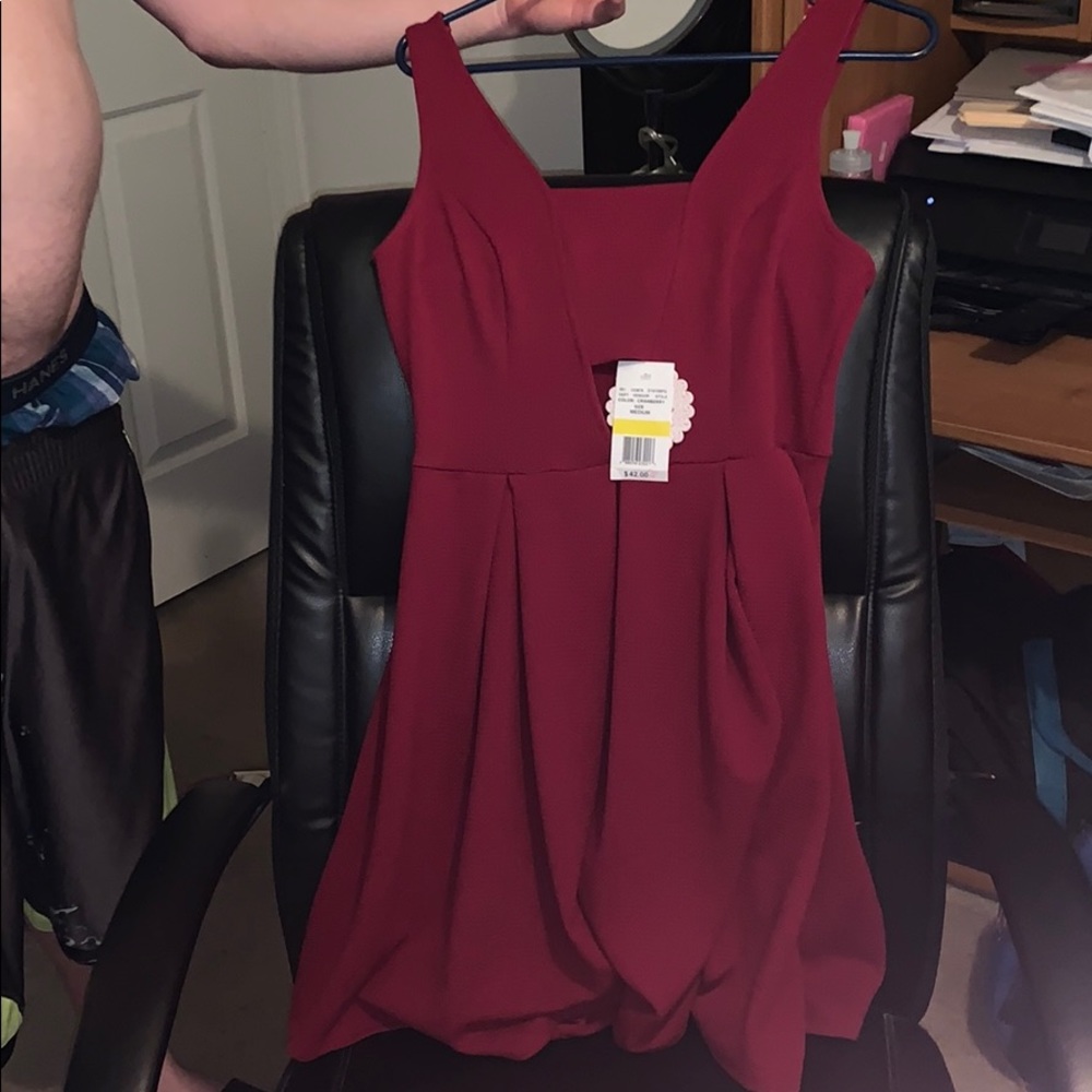 Maroon soprano mini